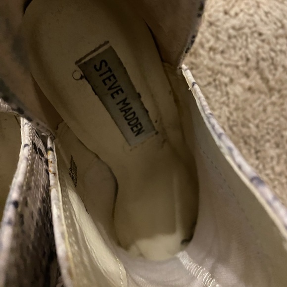 Steve Madden Snakeskin Boot - Picture 4 of 4